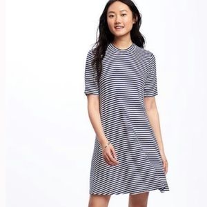 Old Navy Swing Dress Size M